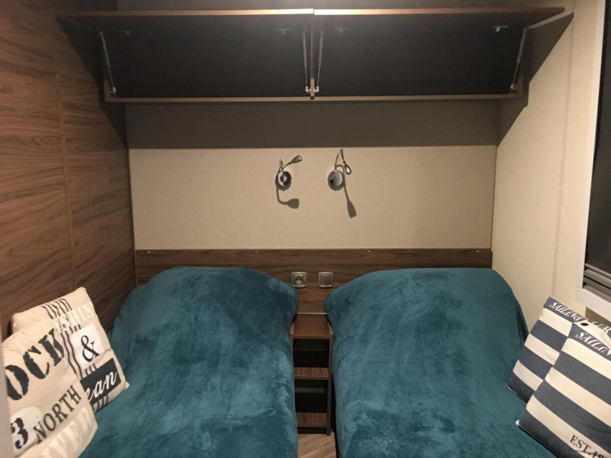 Mobilhome Familial 6 A 7 P 3 Chambres 42 M2 Saint Brevin Les Pierres Couchees Eksteriør bilde
