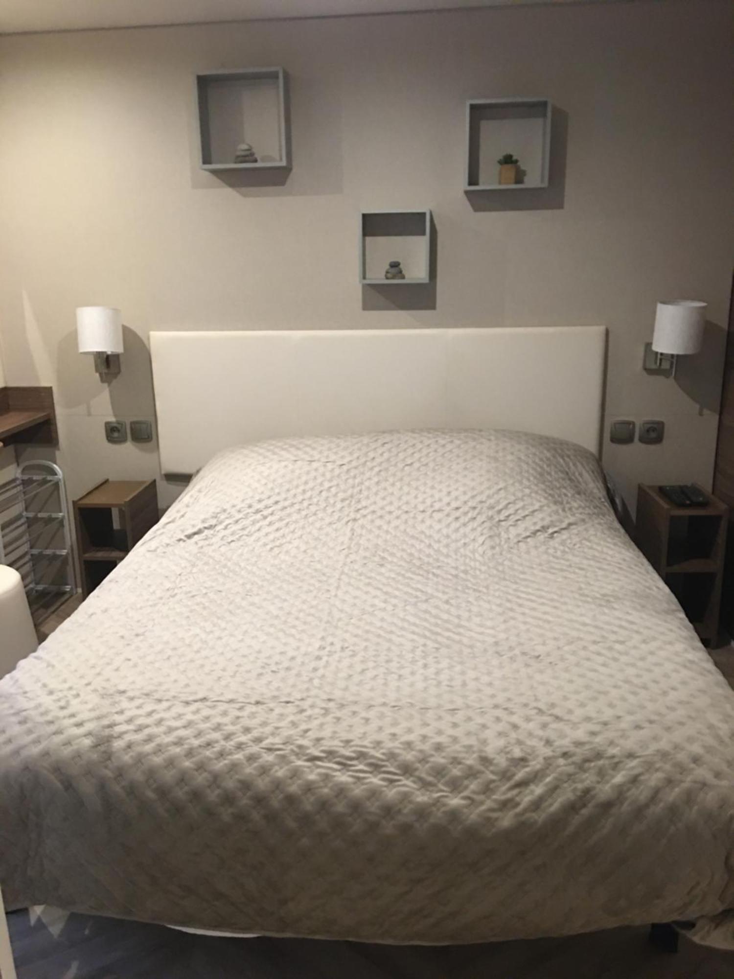 Mobilhome Familial 6 A 7 P 3 Chambres 42 M2 Saint Brevin Les Pierres Couchees Eksteriør bilde