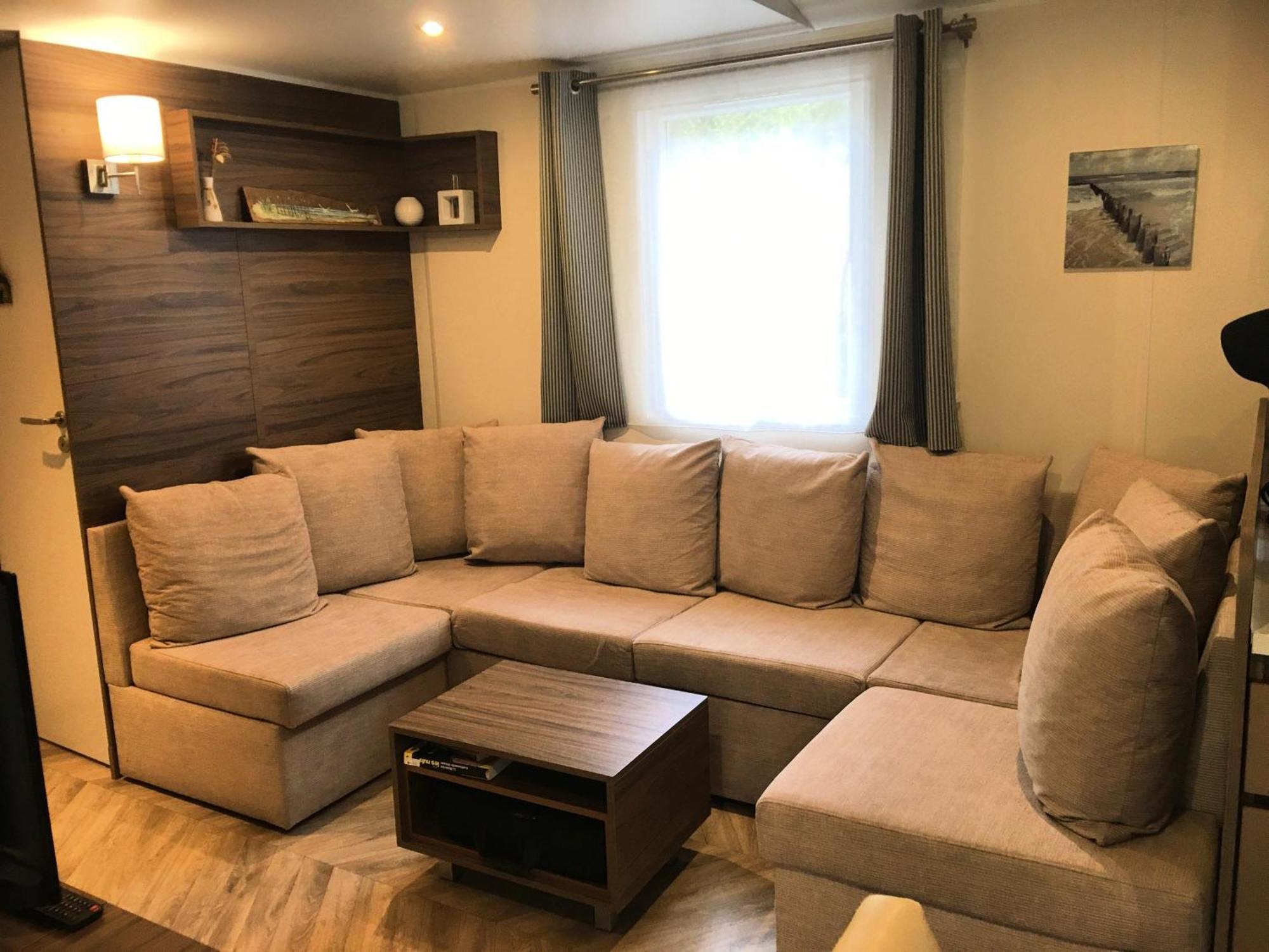 Mobilhome Familial 6 A 7 P 3 Chambres 42 M2 Saint Brevin Les Pierres Couchees Eksteriør bilde