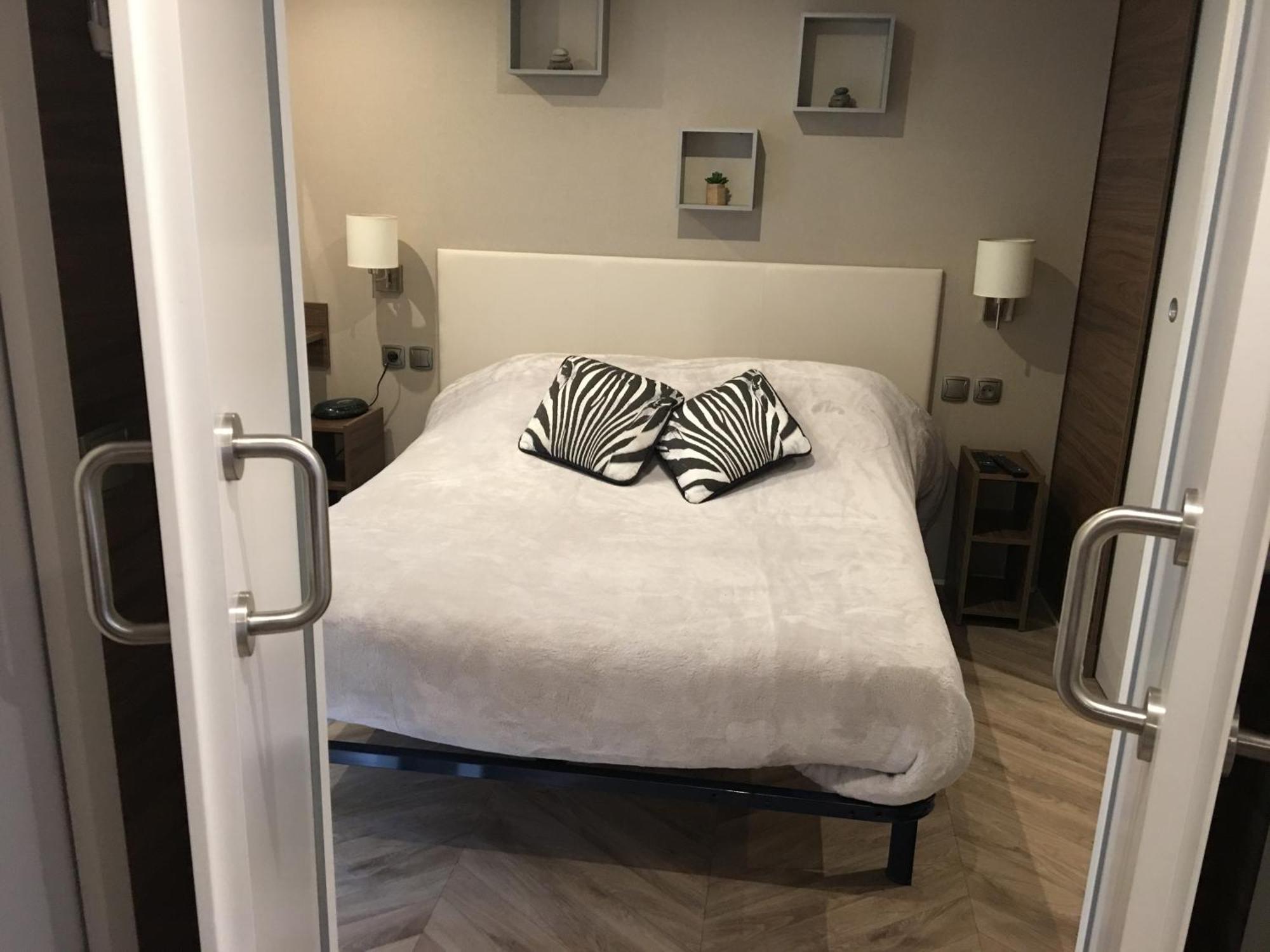 Mobilhome Familial 6 A 7 P 3 Chambres 42 M2 Saint Brevin Les Pierres Couchees Eksteriør bilde