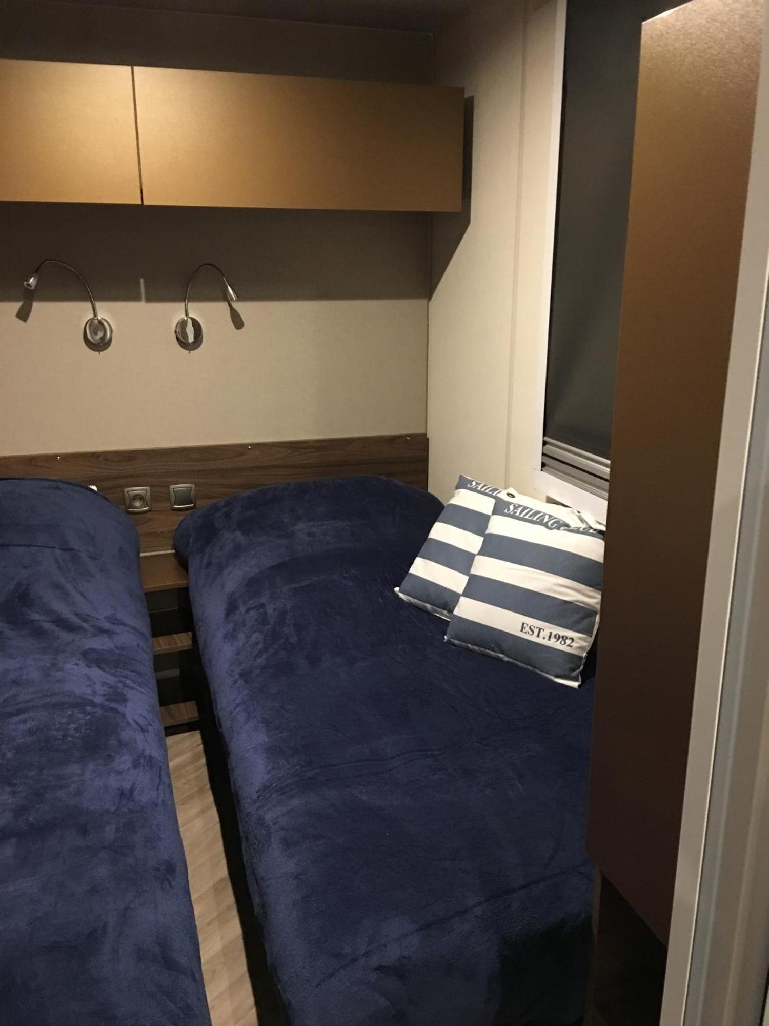 Mobilhome Familial 6 A 7 P 3 Chambres 42 M2 Saint Brevin Les Pierres Couchees Eksteriør bilde